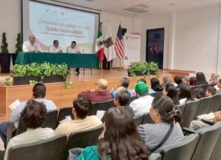 Fortalecen identidad binacional de la niñez migrante con entrega de actas de Doble Nacionalidad
