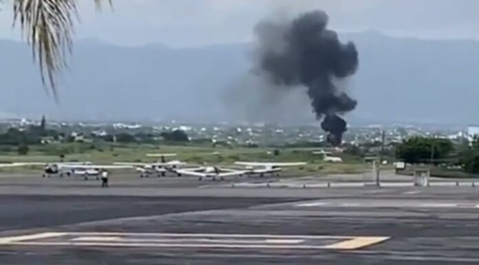 Aeronave se accidenta durante maniobra de aterrizaje en el Aeropuerto de Cuernavaca