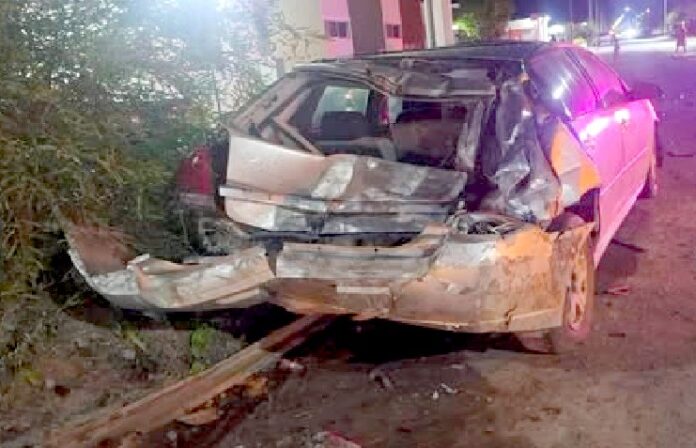 Accidentes dejan daños materiales y caos vehicular (1)