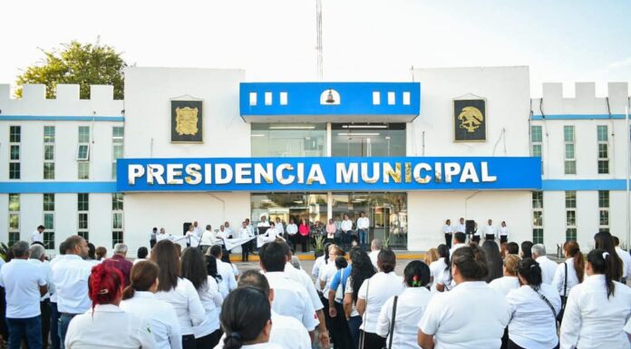 Inician semana con honores a símbolos patrios