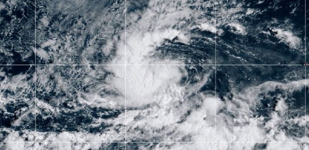 Se forma tormenta tropical Kiko en el Pacífico