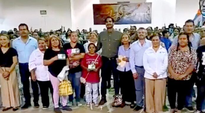 Alcalde Carlos Peña Ortiz, ponen en marcha programa “Internet en tu Casa”