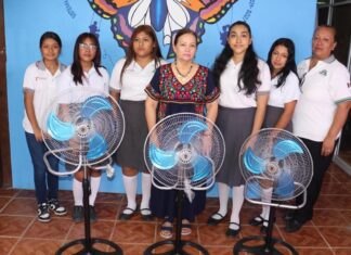 Realizan Donación a Escuela Telebachillerato 021