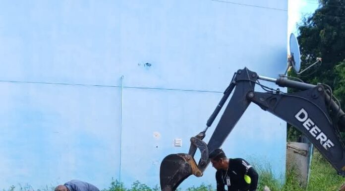 Reparan fuga de agua potable en Infonavit Buenavista