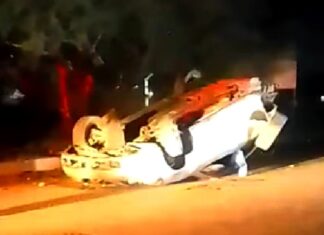 Vuelca unidad cercar del tétrico y oscuro “Viaducto de la Muerte”