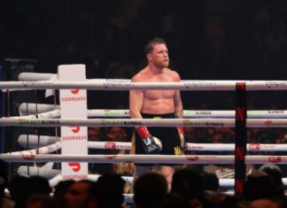 “No hizo lo que Chávez haría”: Entrenadores de boxeo tunden a Canelo tras perder con Terence Crawford