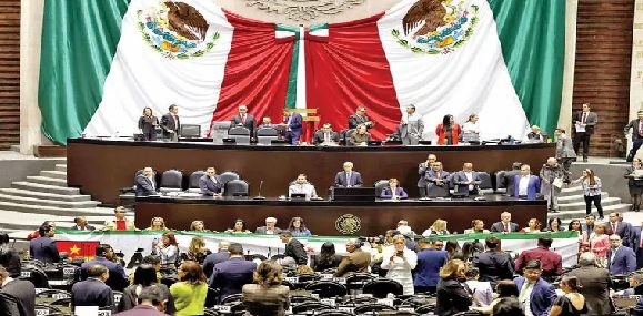 Oposición alerta de riesgos por recorte en seguridad; es una redistribución, alega Morena