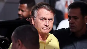 Jair Bolsonaro es condenado a 27 años de cárcel por golpismo en Brasil