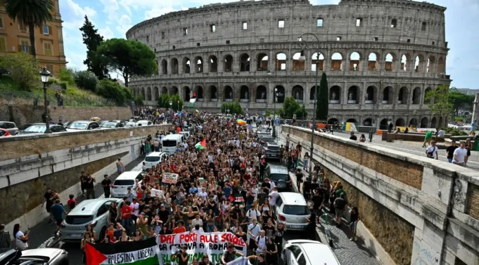 Más de 100 mil exigen en Italia detener el genocidio en la franja