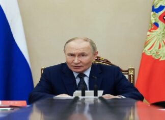 Rusia ofrece prorrogar un año el último tratado nuclear con EU