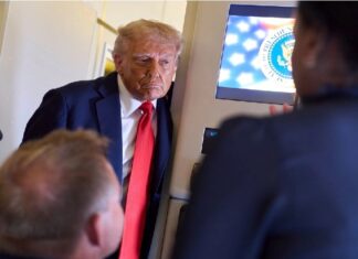 Trump va contra visas de trabajo H-1B; planea tasa de solicitud de 100 mil dólares