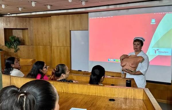 Impulsan acciones de concientización en el Mes Rosa