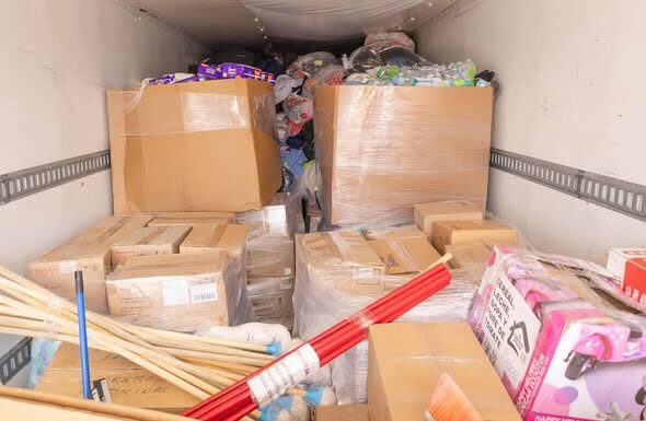 Envian 25 toneladas de víveres rumbo al estado de Veracruz