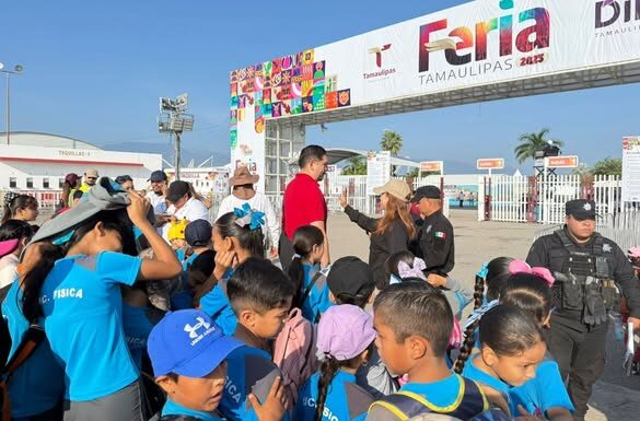 Llevan a niños y niñas de escuelas primarias a disfrutar de la Feria Tamaulipas
