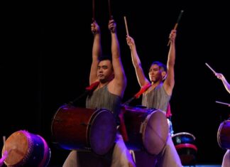 Hands Percussion of Malaysia hizo vibrar a los neolaredenses