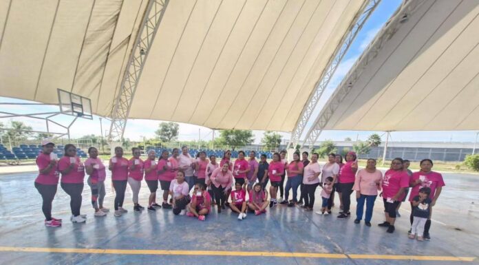 Conmemoran Día Mundial de la Lucha contra el Cáncer de Mama