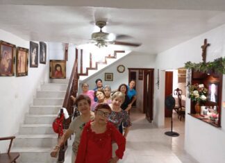 Celebran adultos mayores clases de baile