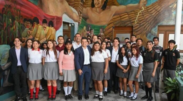 Firma convenio Instituto Victorense de la Juventud con escuelas