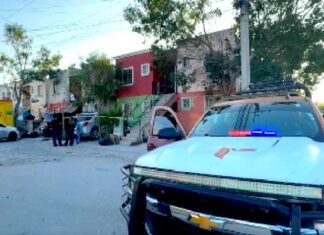 Investigan tragedia en colonia popular, tras encontrar sin vida a una mujer y un menor
