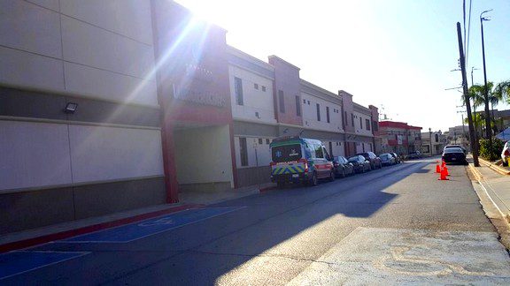 Reportan a persona sin vida en hospital particular en la zona Centro