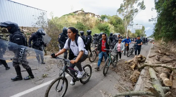 Ecuador: anuncian fin del paro contra aumento al precio del diésel