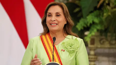 Congreso de Perú aprueba juicio político de destitución de la presidenta Dina Boluarte