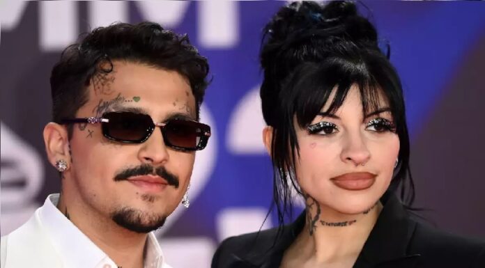 Cazzu responde a Christian Nodal durante su concierto en México: “No recibo ayuda, recibo ataques”