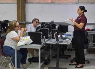 Realizan Coloquio Semestral de Proyectos de Investigación