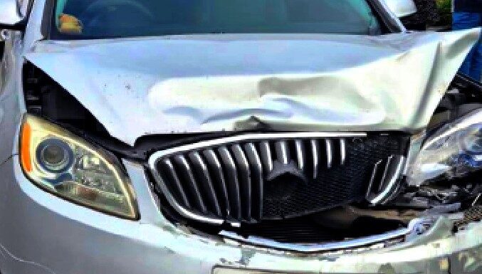 Accidente vial deja daños en carretera Río Bravo-Reynosa