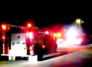 Bomberos acuden ha llamado de incendio en vivienda