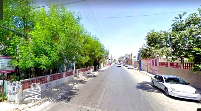 Rateros amagan a obrera y se llevan sus pertenencias en la zona Centro