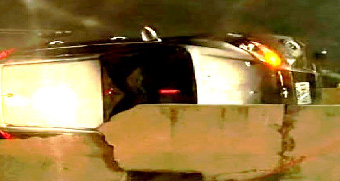 Vuelca unidad en carretera a Monterrey dejando daños materiales (3)