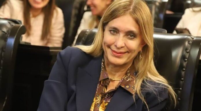 Propone Senadora Maki Ortiz regular fármacos para bajar de peso: receta retenida y control especial