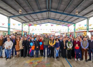 Reunió Audiencia Pública Día del Pueblo a familias de Villas de Imaq