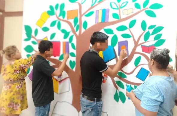 Adolescentes en conflicto con la Ley Penal y sus familias crean “El árbol de los libros” en Reynosa