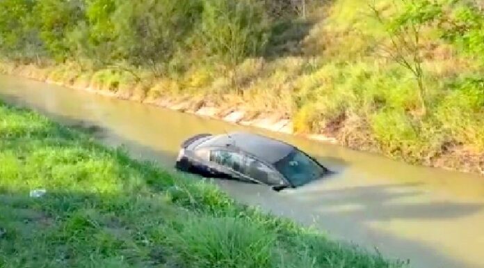 Cae unidad en dren desalinizador de aguas negras en la Ribereña