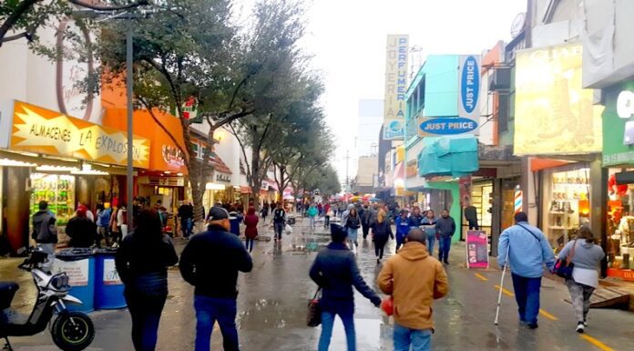 Comerciantes registran pocas ventas por bajas temperaturas