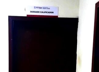 Detienen a sujeto por sacar mercancía de un comercio sin pagar