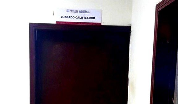 Detienen a sujetos por molestar a las personas