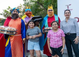 Familias Tampiqueñas disfrutan de la tradicional Rosca de Reyes