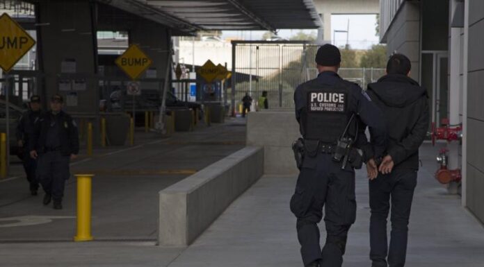 Detienen en Brownsville a hombre buscado por diversos delitos contra menor de edad