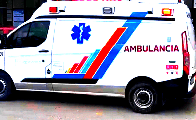 Unidad médica auxilia a persona lesionada en una vivienda