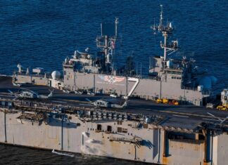 EU reduce despliegue militar en el Caribe; traslada buques anfibios al norte de Cuba, informa NYT