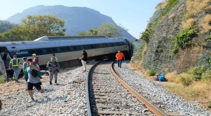 Detienen a Felipe de Jesús, maquinista del Tren Interoceánico que se descarriló en Oaxaca