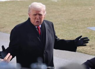 Trump asegura que Cuba «está a punto de caer» porque ya no recibe petróleo de Venezuela