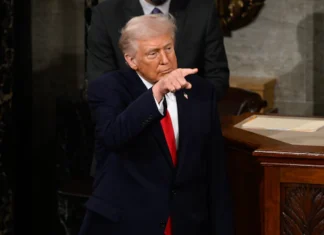 Trump asegura que los cárteles controlan parte de México y se adjudica derrocamiento del ‘Mencho’