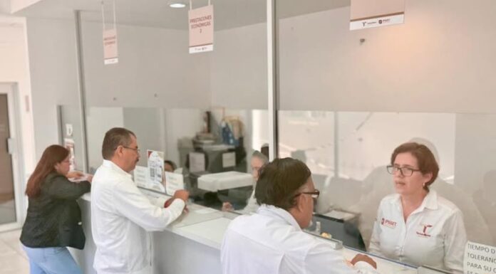 Ofrecen préstamos a burocratas para útiles escolares durante mes de febrero