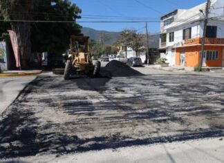 Aplican programa permanente de rehabilitación de vialidades