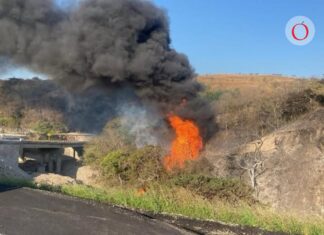 Explota ducto de Pemex en Oaxaca; hay al menos tres muertos