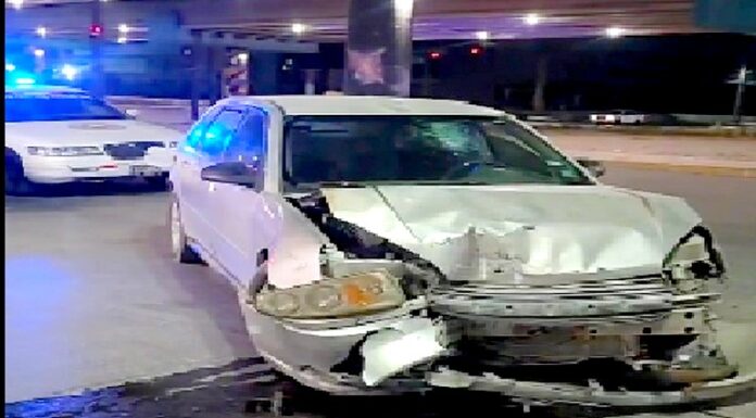 Accidente vial deja daños en carretera Monterrey-Matamoros